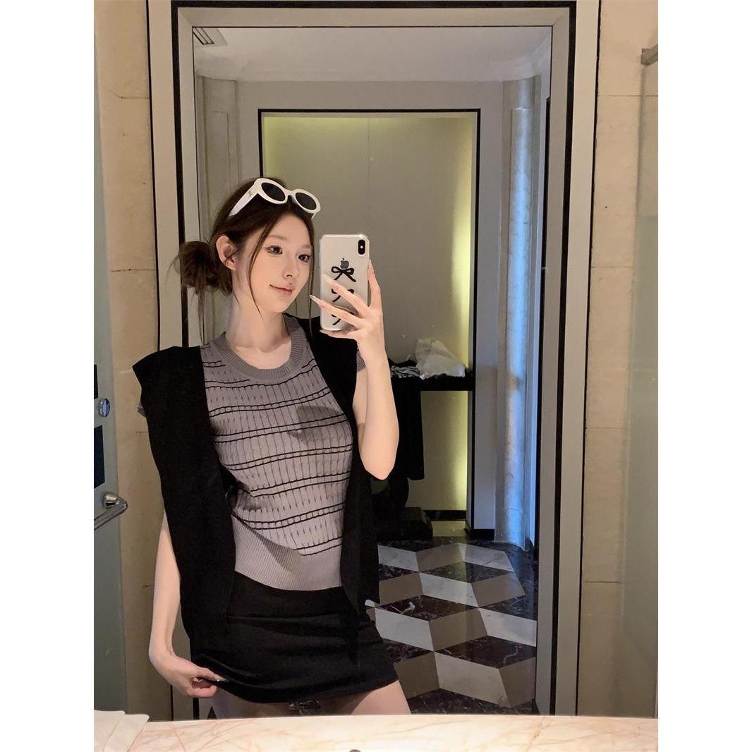 （Xả Kho）Muxin T-Shirt Set Co Giãn Và Ôm Sát Cơ Thể, Bộ 2 Áo Khoác Vai, Áo Thun ngắn tay cổ Tròn, Hợp Xu hướng Mùa Hè Nóng Bỏng