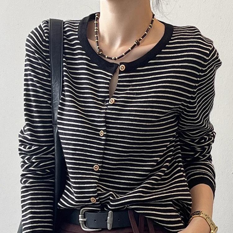 MUXIN Korean-Style Striped Knit Cardigan for Women | Slimming & Versatile | Soft & Comfortable | Fall/Winter Layering Piece