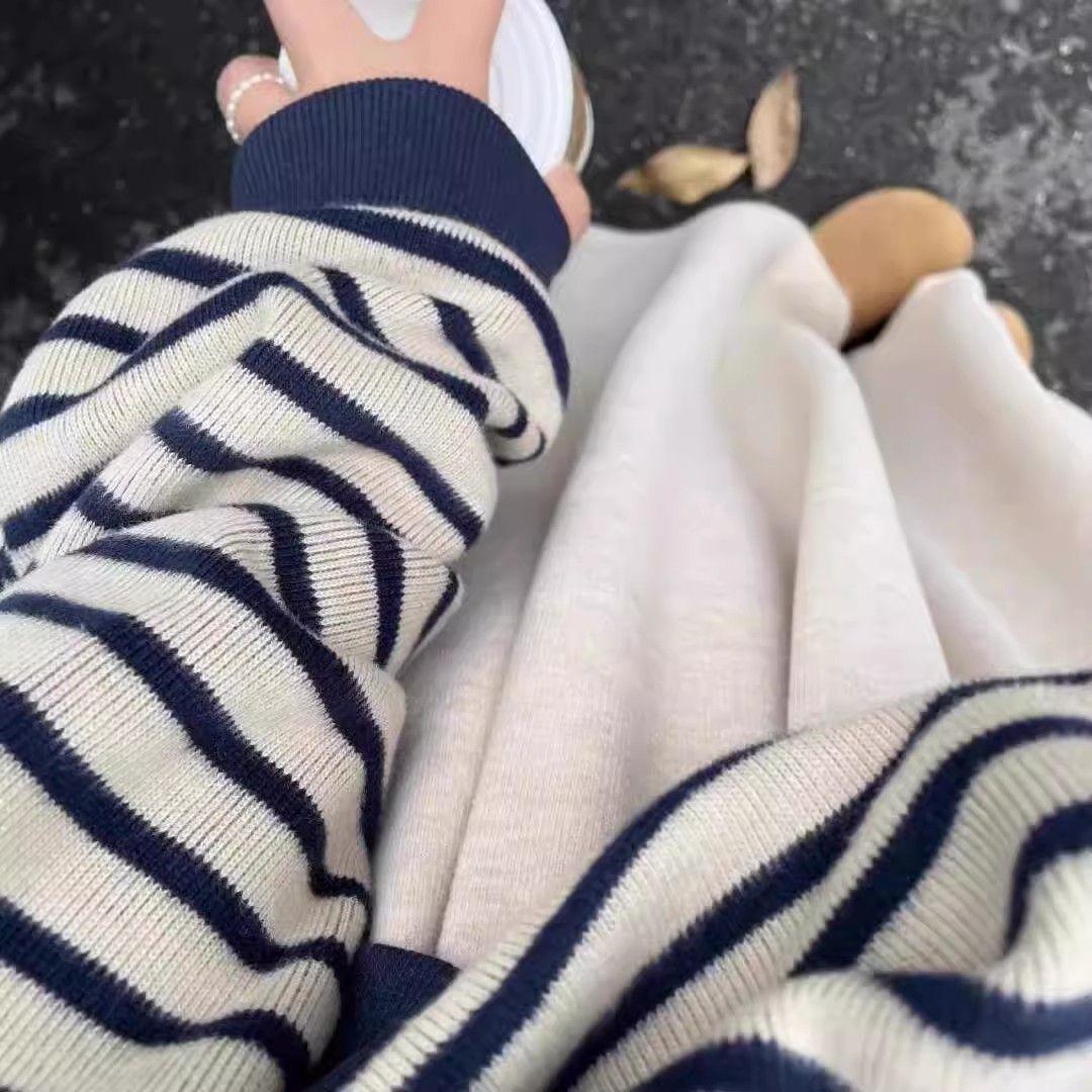 MUXIN Korean-Style Striped Knit Top for Women | Slimming & Versatile | Soft & Comfortable | Fall/Winter Essential