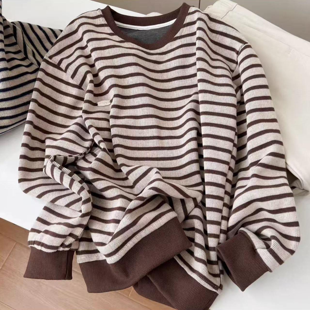 MUXIN Korean-Style Striped Knit Top for Women | Slimming & Versatile | Soft & Comfortable | Fall/Winter Essential