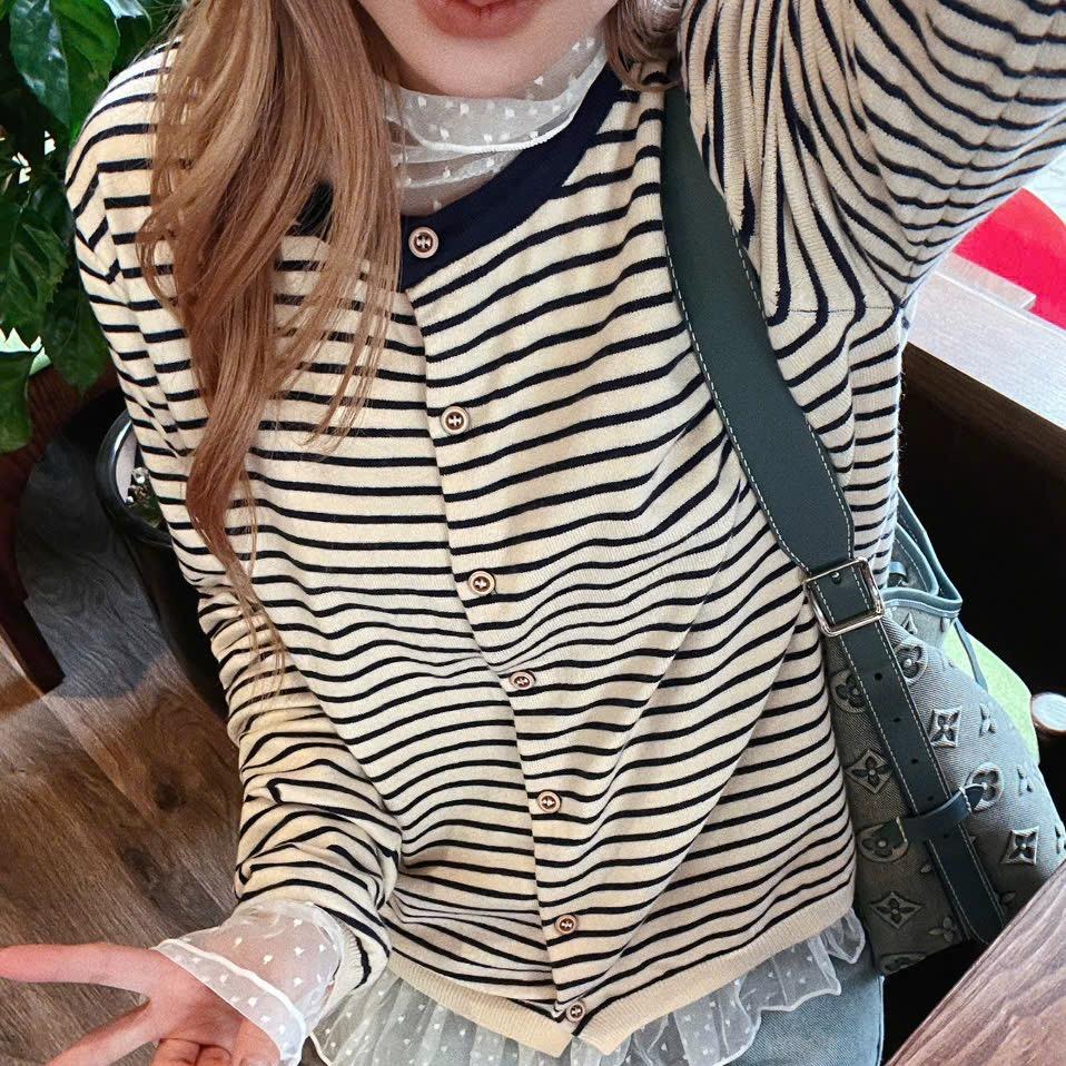 MUXIN Korean-Style Striped Knit Cardigan for Women | Slimming & Versatile | Soft & Comfortable | Fall/Winter Layering Piece