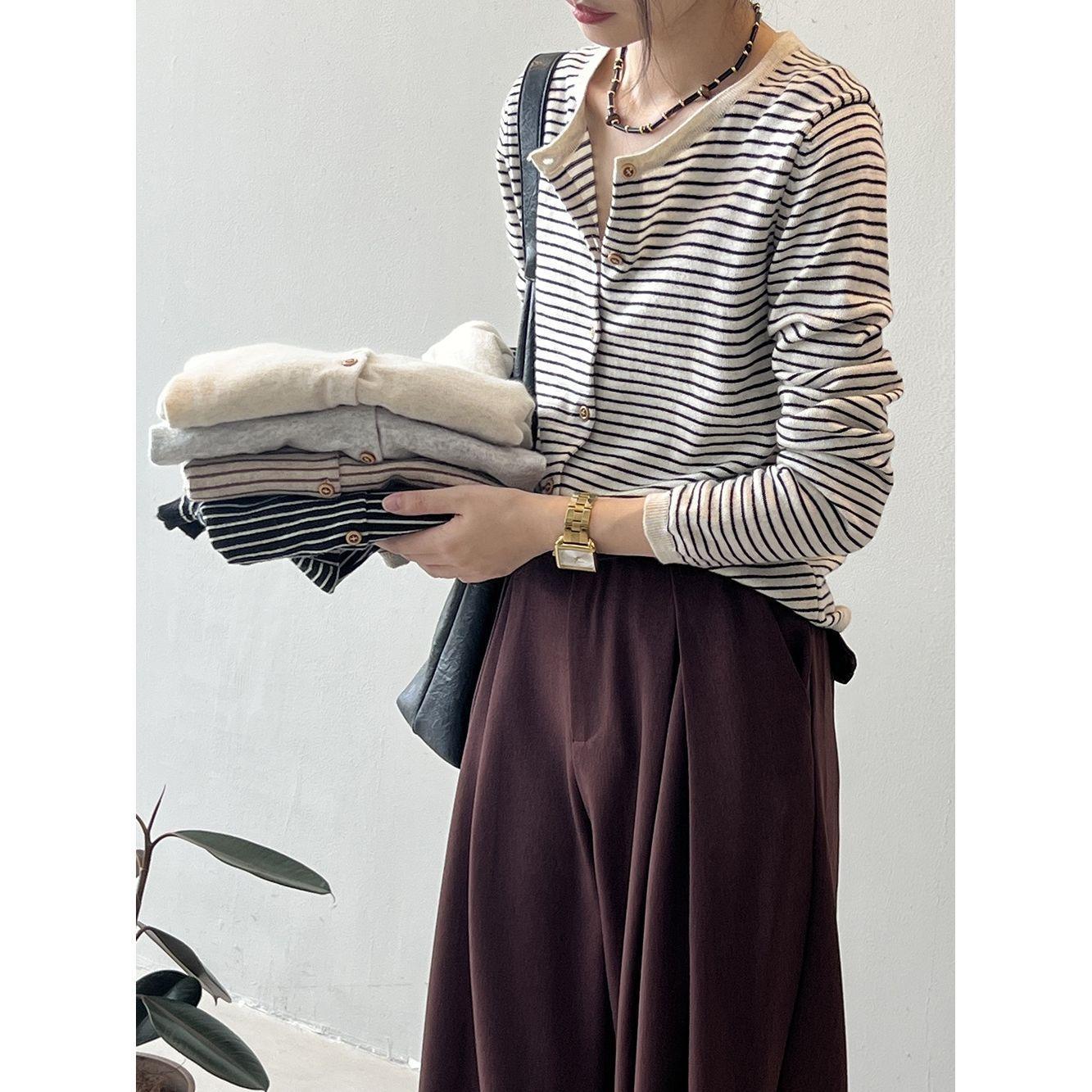 MUXIN Korean-Style Striped Knit Cardigan for Women | Slimming & Versatile | Soft & Comfortable | Fall/Winter Layering Piece